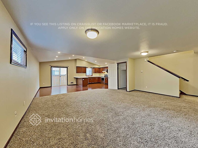 Building Photo - 14723 46th Ave NE