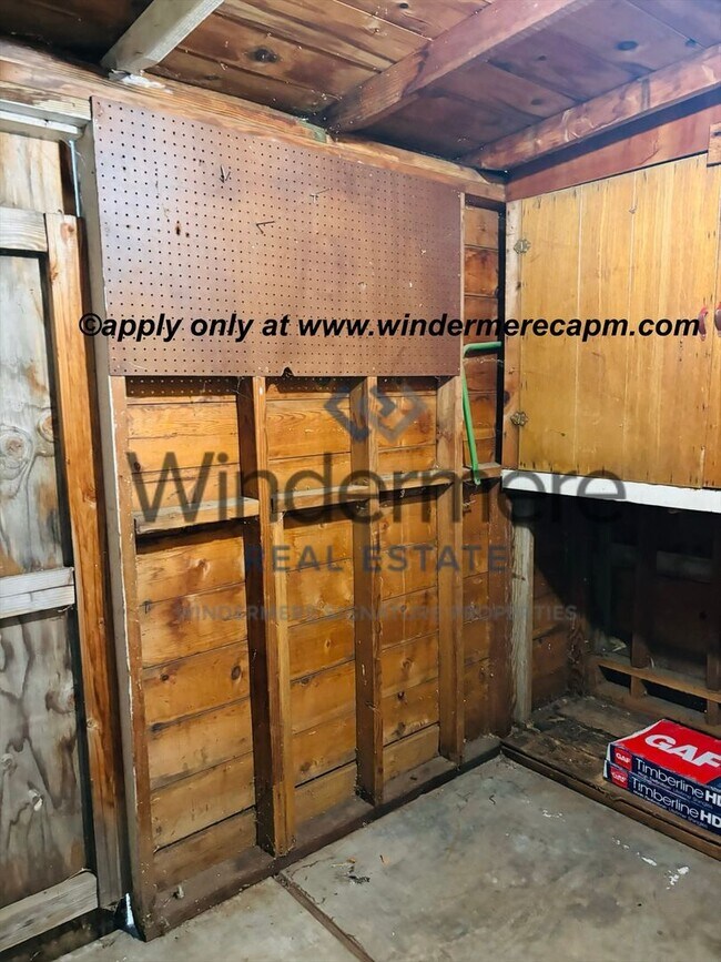 Building Photo - Charming 4 bedroom Home in Tahoe Park w/ E...