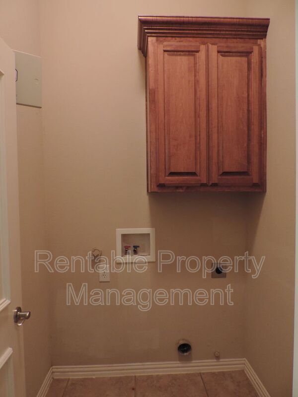 Building Photo - 1835 Leann Ln