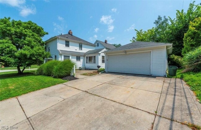 Building Photo - 3932 Meadowbrook Blvd