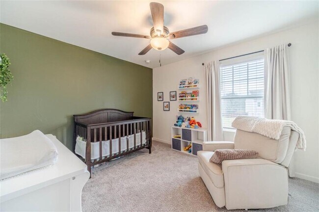 Building Photo - 222 Knightsbridge Ln