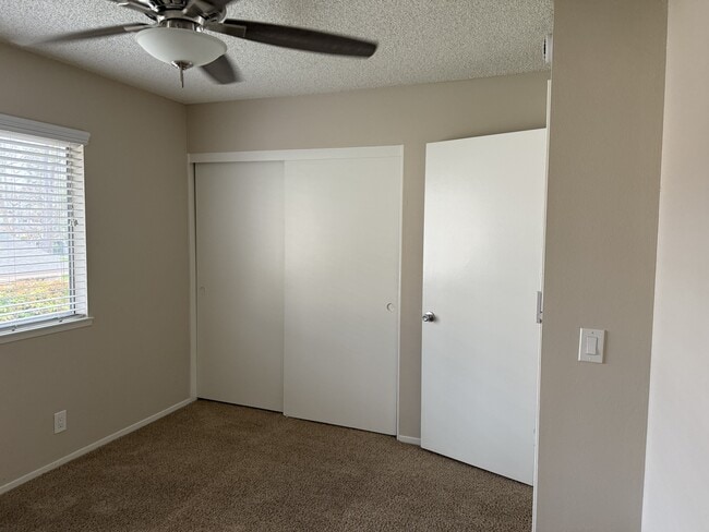 Building Photo - 183 Southampton Way