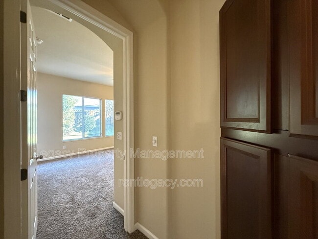 Building Photo - 12025 Mandolin Way