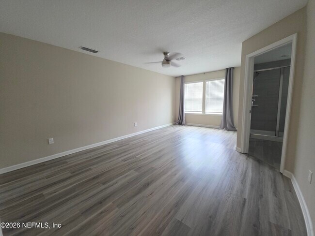 Building Photo - 12784 Josslyn Ln