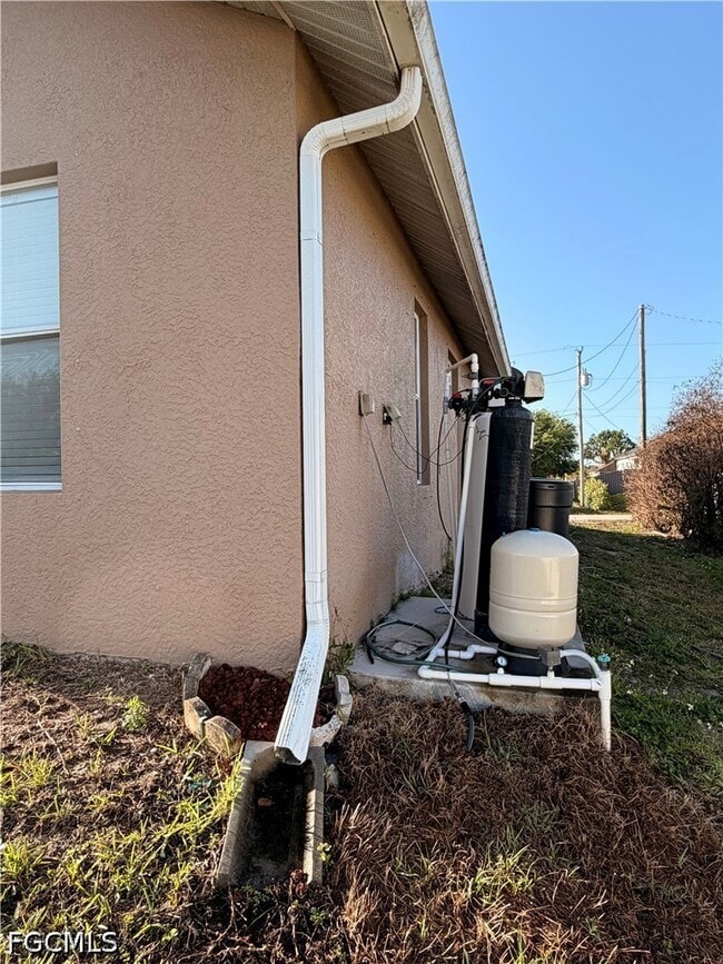 Building Photo - 3808 25th St SW