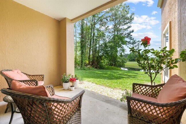 Building Photo - 520 Florida Club Blvd