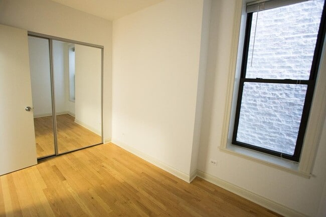 Floorplan - 5400-5406 S. Maryland Avenue