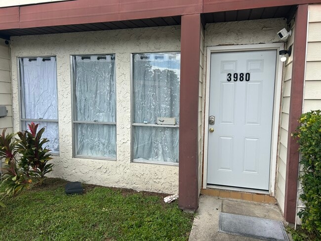 Building Photo - 3980 Crayrich Cir