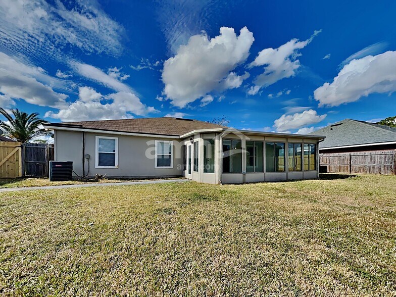 Building Photo - 2737 Taylor Hill Dr