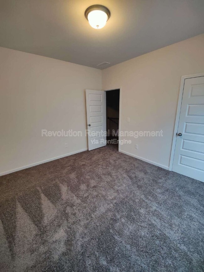 Building Photo - 500 Ozark Ln