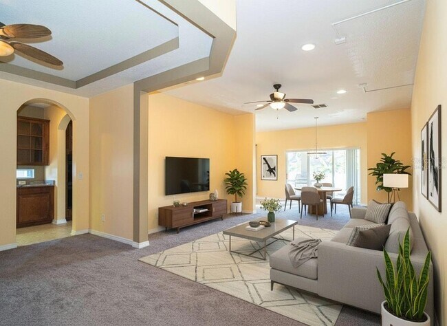 Building Photo - 561 Winthrop Dr