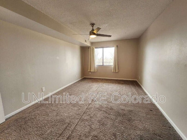 Building Photo - 431 S Kalispell Way