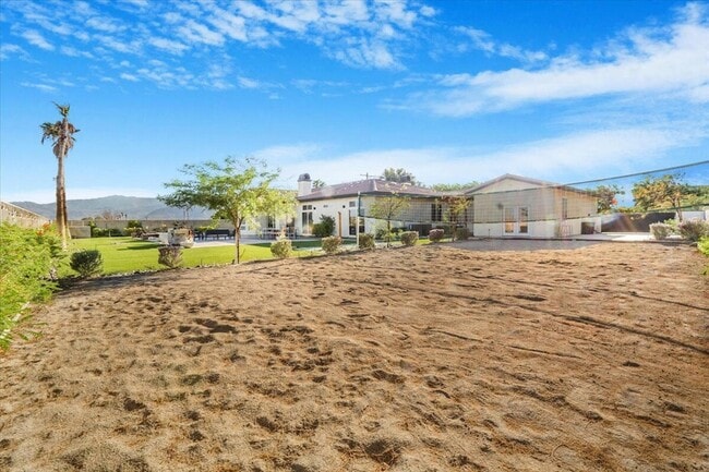 Building Photo - 34620 Via Josefina Dr