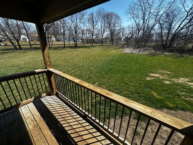 Building Photo - 5310 Crystal Dr