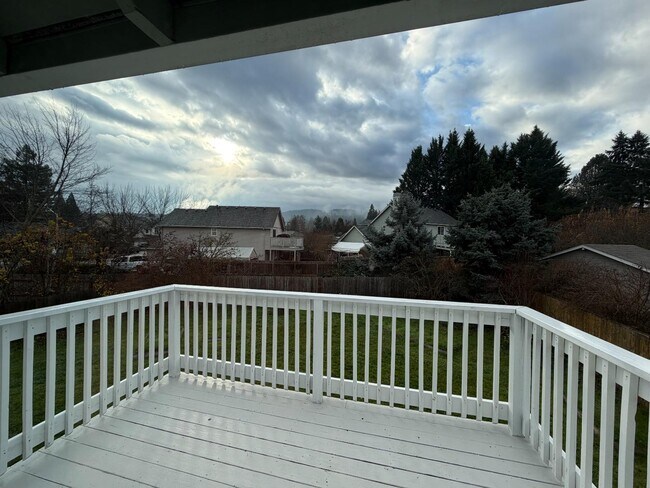 Building Photo - 160 Vintage Cir