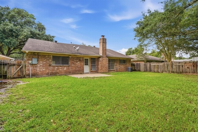 Building Photo - 823 Red Rock Canyon Dr
