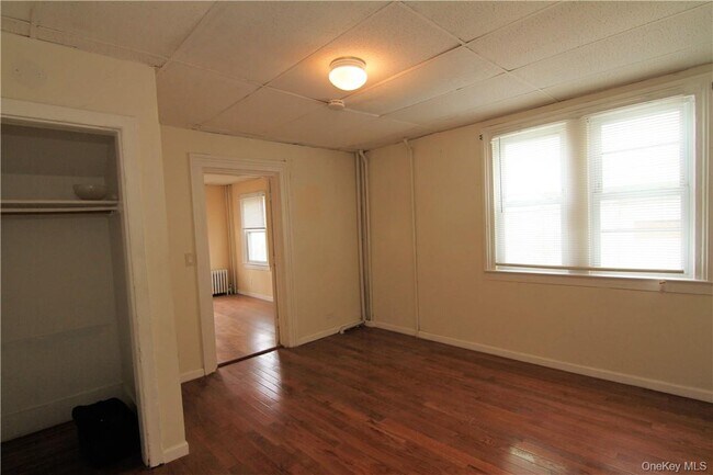 Building Photo - 119 High St