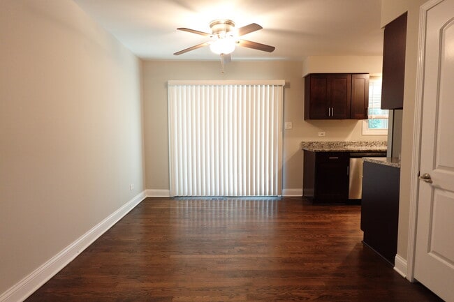 Building Photo - 3136 Olive Rd