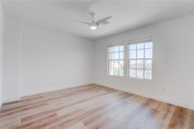 Building Photo - 10018 Twilight Canyon Ct