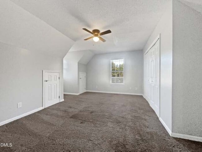 Building Photo - 2734 Sunnybrook Dr