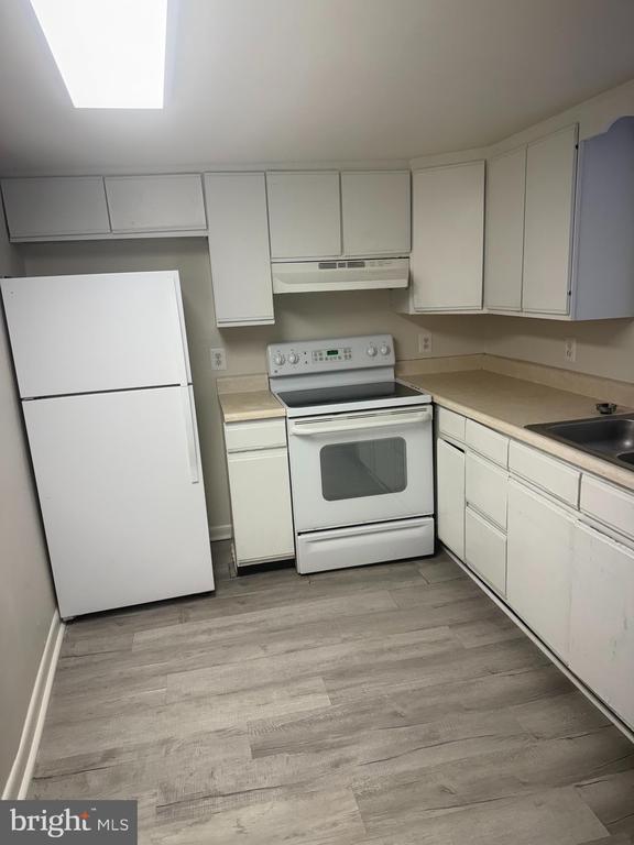 Building Photo - 110 S Jefferson St