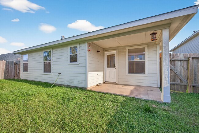 Building Photo - 19538 Billineys Park Dr