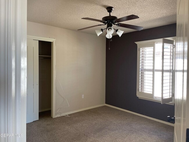 Building Photo - 3233 Muddy Point Ln