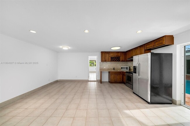 Building Photo - 7575 SW 134th St