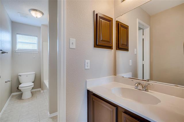 Building Photo - 4016 Juniper Ct