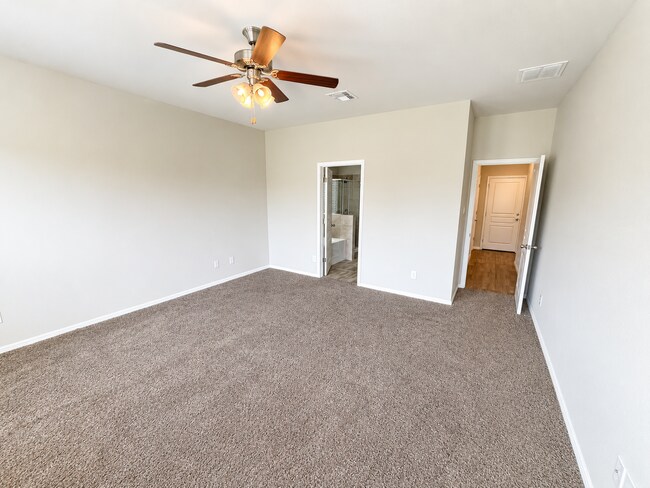 Building Photo - AVAILABLE NOW; APPLY TODAY ON OUR WEBSITE!!!