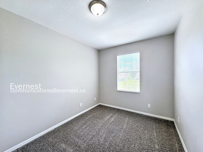 Building Photo - 12806 Belvedere Song Way