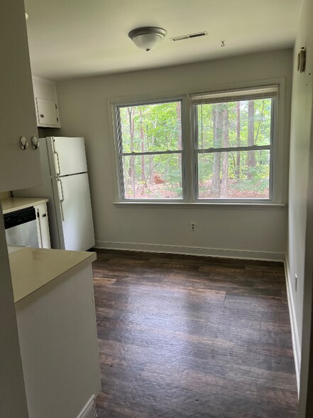 Building Photo - 135 Hatton Ln