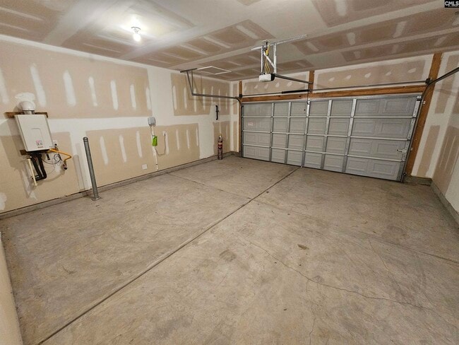 Building Photo - 717 N Pinewalk Way