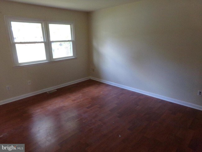 Building Photo - 73 Sepulga Dr