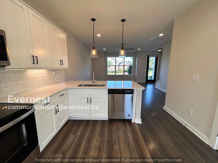 Building Photo - 108 Ethelyne Wy