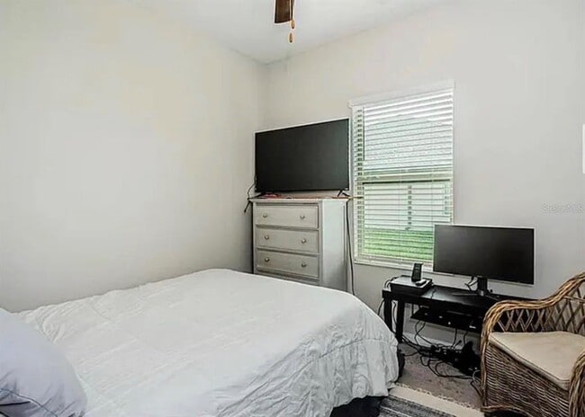 Building Photo - 13363 Crest Lake Dr