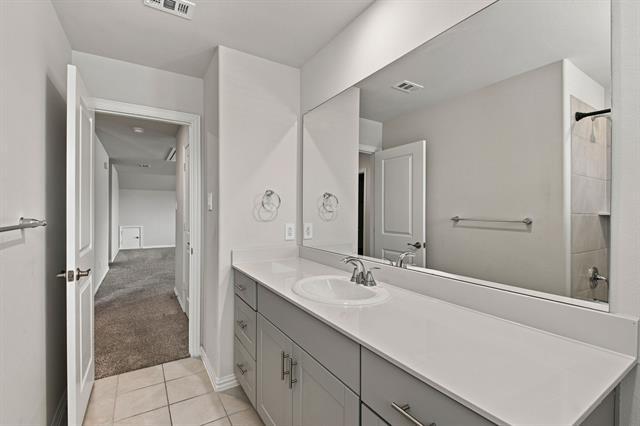 Building Photo - 810 Honeydew Ln