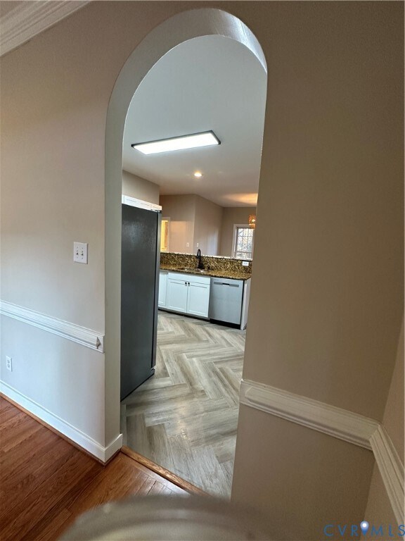 Building Photo - 5219 Scotsglen Dr
