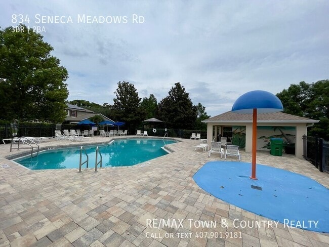 Building Photo - 834 Seneca Meadows Rd