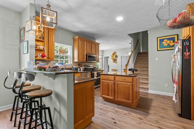 Building Photo - 1625 Lockridge Ct