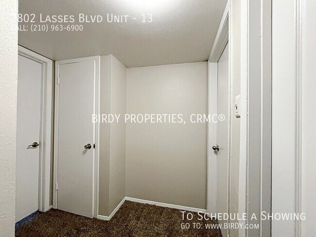 Building Photo - 2802 Lasses Blvd