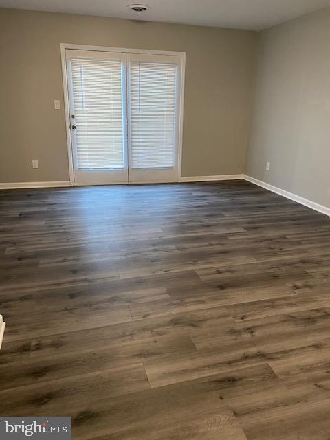 Building Photo - 352 Jackson St