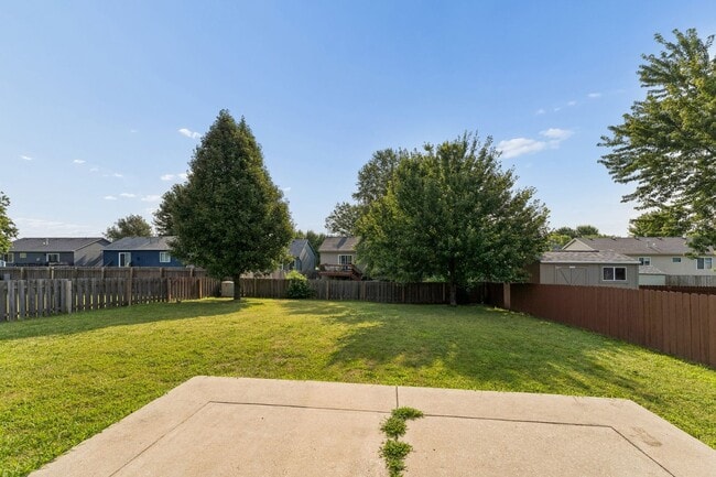 Building Photo - 4027 N 172nd Ave