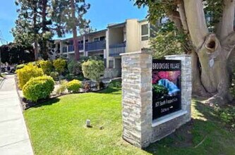 Building Photo - 802 Camino Real