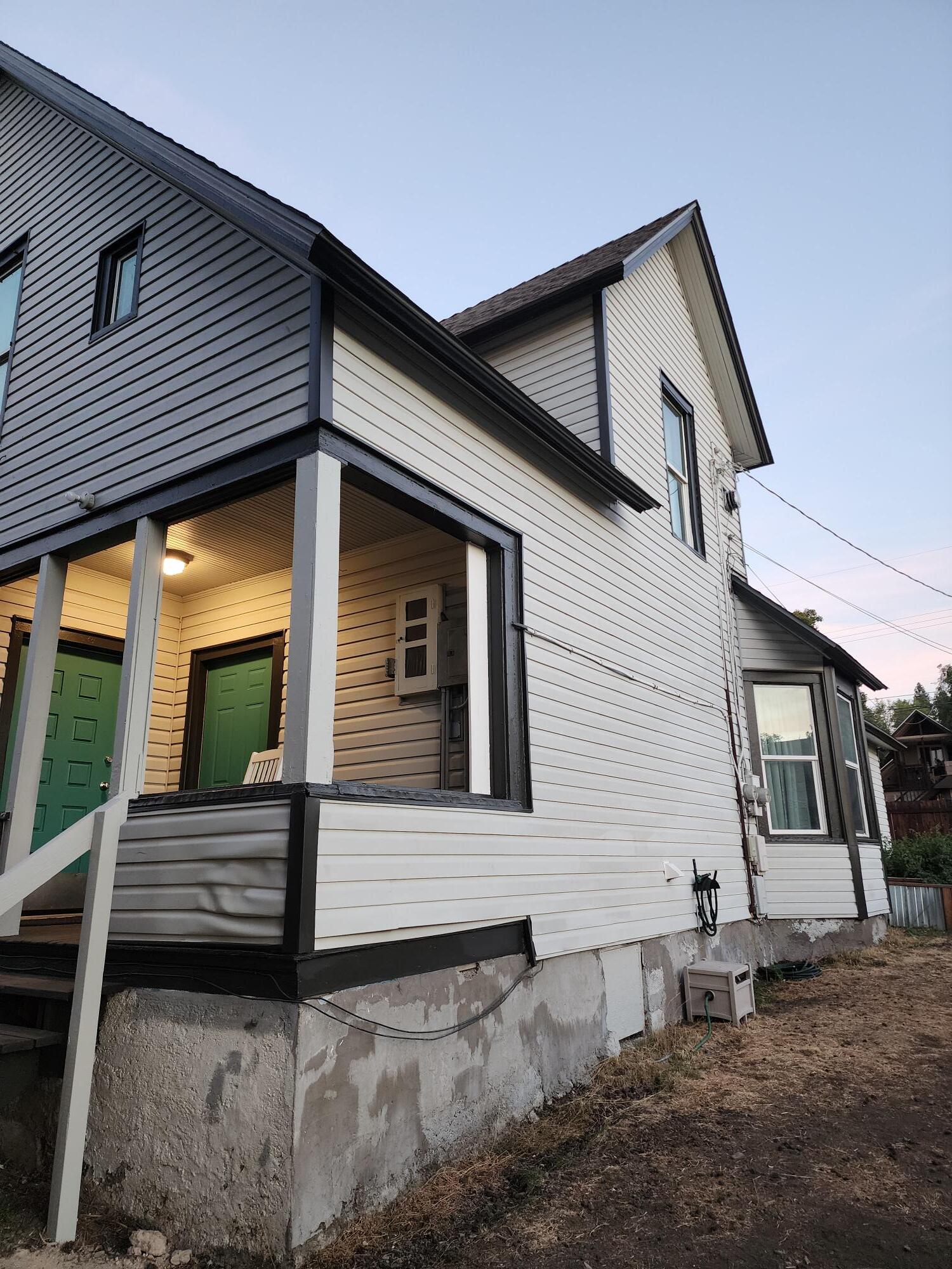 Building Photo - 2502 E Hartson Ave
