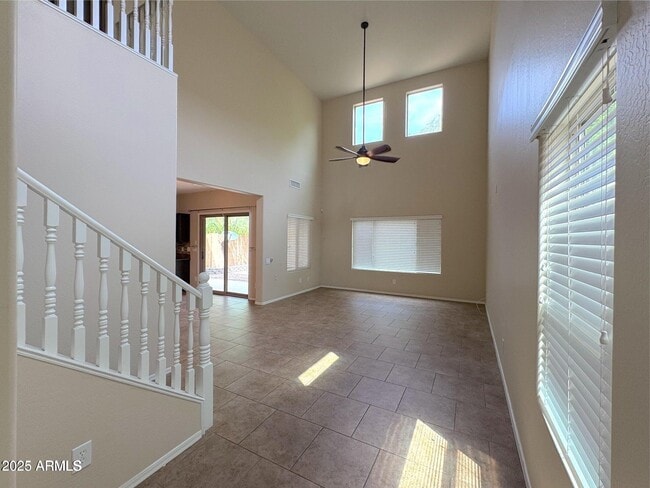 Building Photo - 5424 W Hobby Horse Dr