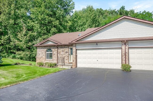 Building Photo - 7041 South Bluewater Drive - 1