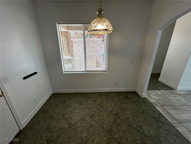 Building Photo - 554 Twilight Blue Ave