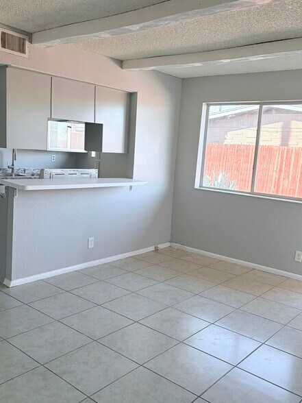 Building Photo - 1062 N July Cir