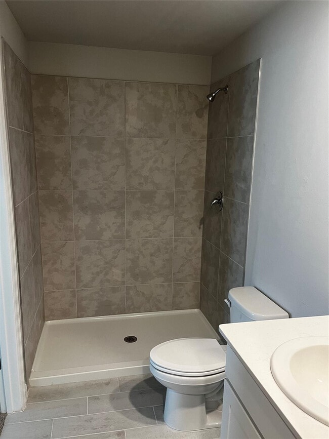 Building Photo - 4021 35th St SW